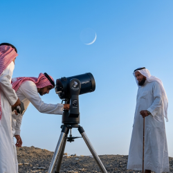 “موبايلي” تطلق برنامج “مبادرون” وتنفذ مبادرة إنسانية بزيارة جماعية لمرضى بالرياض