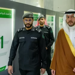 الأمير عبدالعزيز بن سعود ووزير الداخلية الفلسطيني يستعرضان هاتفيًا تطورات الأوضاع في المنطقة