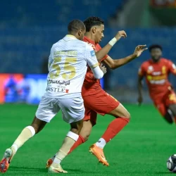 النصر يواصل الصدارة بعد الفوز على الفيحاء بثلاثية