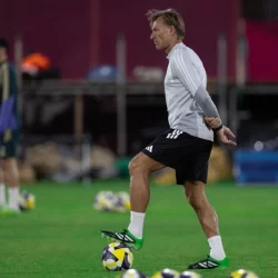 محمد صلاح يعلن رحيله عن ليفربول نهاية الموسم