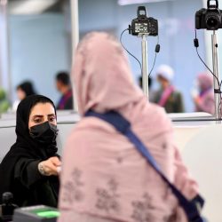 الأمير عبدالعزيز بن سعود يلتقي عددًا من المتقاعدين من منسوبي وزارة الداخلية