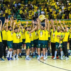 أمطار الربيع تُنعش منطقة الباحة وتستقطب المتنزهين