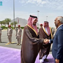 تمكين وطني لخدمة ضيوف الرحمن عبر المسار الوظيفي لإرشاد الحافلات في مكة المكرمة