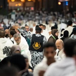 وزير الإعلام يهنئ القيادة بمناسبة نجاح موسم حج هذا العام 1447هـ