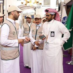 سماء مكة تشهد تعامد الشمس على الكعبة المشرفة
