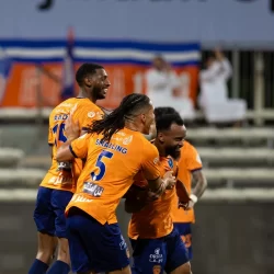 أكاديمية الإعلام السعودية بوزارة الإعلام تطلق حزمة من البرامج التدريبية بالتعاون مع شركة ثمانية ضمن مسار الإعلام الرياضي