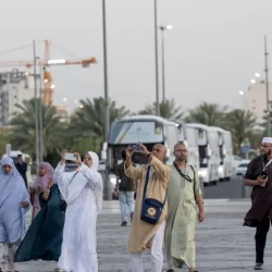 تراجع أسعار النفط وسط متابعة المستثمرين للتطورات في الأسواق العالمية