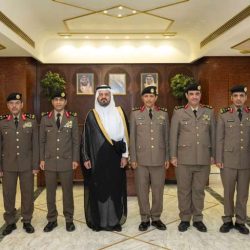 خادم الحرمين الشريفين يرأس جلسة مجلس الوزراء في جدة