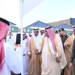 وزير النقل يكرّم حرس الحدود خلال تدشين أكبر منطقة تفويج للشاحنات في العالم