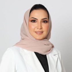 “نزاهة” تحقق مع 385 موظفًا وتوقف 130 بتهم فساد