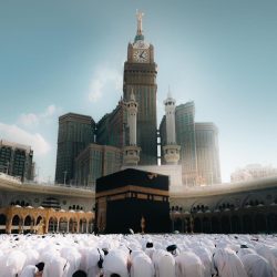 أمير منطقة القصيم يُدشِّن جائزة التميز في العمل الأهلي