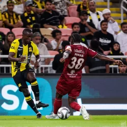 النصر يفوز على الفتح بثلاثية نظيفة في افتتاح مشواره بدوري روشن