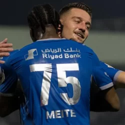 النصر يقلب تأخره أمام التعاون ويواصل التحليق بصدارة دوري روشن