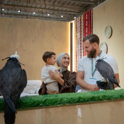 وزارة الشؤون الإسلامية تنظم اليوم المفتوح لضيوف برنامج خادم الحرمين للعمرة والزيارة بالطائف