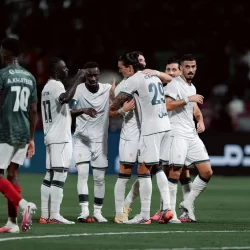 التعادل السلبي يحسم مباراة الفتح والاتحاد في دوري روشن