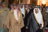 ملك البحرين يغادر الرياض بعد تقديم واجب العزاء في وفاة الأمير منصور بن مقرن