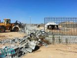 إزالة تعديات على أراضٍ حكومية بمنطقة الحسينية بمكة المكرمة