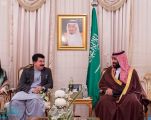 ولي العهد يلتقي رئيس مجلس الشيوخ الباكستاني
