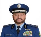 رئيس هيئة الأركان العامة يشكر القيادة على توجيهاتها ومتابعتها لعمليات الإجلاء من السودان إلى المملكة