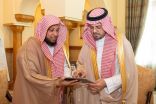مدير هيئة الأمر بالمعروف بمنطقة مكة يهنئ نائب أمير مكة على الثقة الملكية