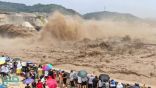 الجيش الصيني يفجر سدا لدرء خطر الفيضانات