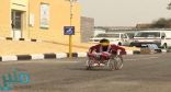 بالصور..شاب يعبث بكرسي متحرك لذوي الاحتياجات الخاصة بجازان والصحة تتوعد ملاحقته