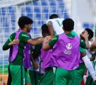 الأخضر يفوز على الإمارات بثنائية ويتأهل إلى الدور ربع النهائي لمسابقة كأس أمم آسيا
