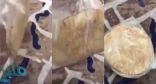 بالفيديو.. عمالة أجنبية توزع أكياس خبز مجهولة المصدر على البقالات برفحاء