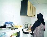 “العمل” توضح حقيقة فرض غرامات على مَن لم يلتزم ببرنامج حماية الأجور للعمالة المنزلية