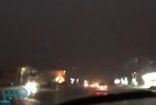 بالفيديو: هطول أمطار غزيرة على بعض أحياء الرياض