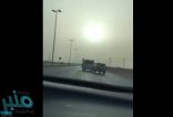 بالفيديو.. تحدٍ خطير بين سائقي “دينا” و”جيب” على أحد الطرق السريعة