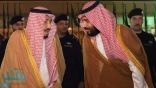 خادم الحرمين يغادر إلى البحرين.. وينيب ولي العهد في إدارة شؤون الدولة