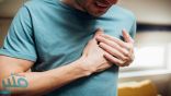 دراسة بريطانية: ضيق التنفس والغثيان المفاجئ مؤشران على نوبة قلبية وشيكة