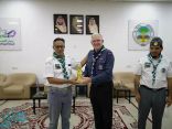 الأمين العام للمنظمة الكشفية العربية يزور جمعية الكشافة ويُشيد بجهودها  