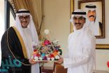 سفير الكويت لدى المملكة يستقبل الزميل العيد