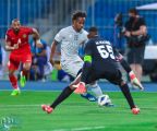 الهلال يضرب شباب الأهلي بثنائية ويتصدر مجموعته في دوري أبطال آسيا