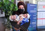 إنفاذًا لتوجيهات خادم الحرمين الشريفين.. وصول التوأم السيامي العراقي “عمر وعلي” إلى الرياض