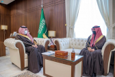 سمو أمير حائل يستقبل مدير فرع بنك التنمية الاجتماعية بالمنطقة