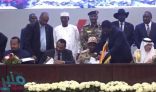 السودان: «المجلس العسكري» و«الحرية والتغيير» يوقعان اتفاق المرحلة الانتقالية