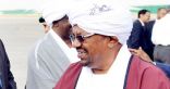رئيس السودان يصل إلى جدة