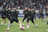 باريس سان جيرمان ينهي استعداداته لمواجهة نجوم ناديي الهلال والنصر في كأس موسم الرياض