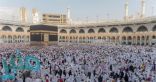 جموع المصلين تؤدي صلاة عيد الأضحى المبارك في المسجد الحرام