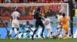 هولندا تتأهل لدور الـ 16 بكأس العالم بثنائية في شباك قطر