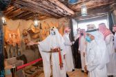 المركز الإعلامي بمنطقة الباحة ينظم زيارة لمتحفي الأخوين والعمدة