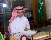 “آل قايد” عميدًا لكلية العلوم والآداب بمحايل عسير