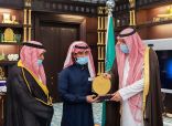 أمير الباحة يستقبل المصاب بالحد الجنوبي الجندي سامي الغامدي