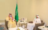 أمير الباحة و”وزيرُ الصحة” يبحثانِ المشاريعَ والخِدْماتِ الصحيةَ بالمنطقة