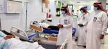 بعد استقباله 195 حالة تسمم ..  مدير عام صحة الباحة يتفقد مستشفى العقيق ويطمئن على المصابين