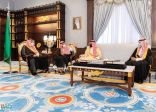 سمو أمير منطقة الباحة يترأس اجتماعا مع سمو وكيل وزارة السياحة لبحث سبل التعاون