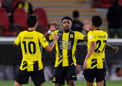 هاتريك بيرجوين يقود الاتحاد لتجاوز الحزم والتربع مؤقتًا على صدارة دوري روشن
